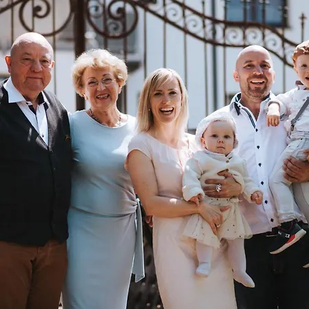 Hotel Weingut Und Gaestehaus Zilliken Nittel